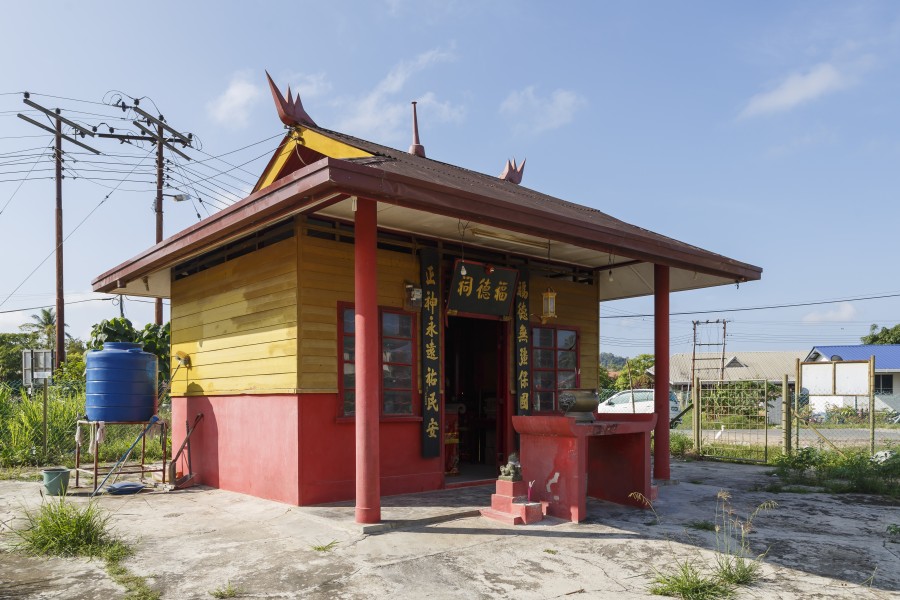Sikuati Sabah Chinese-temple-01