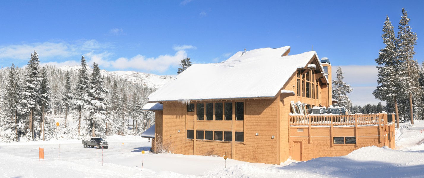 Ski lodge in Boreal