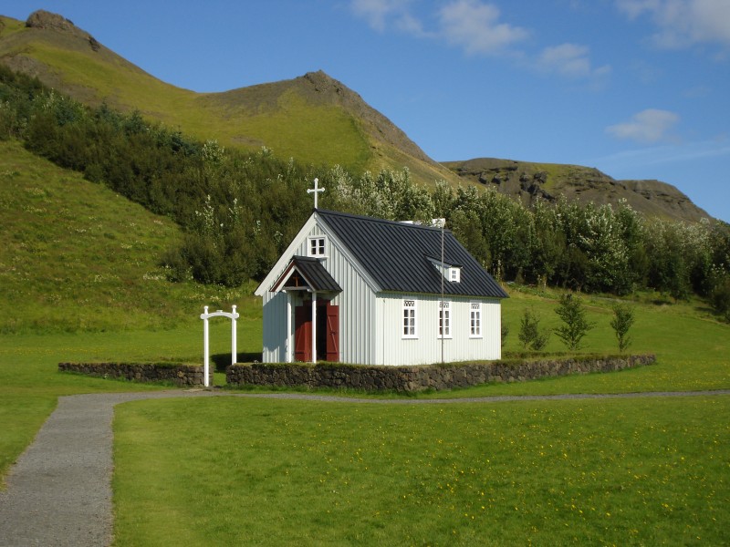 Skogarkirkja 2