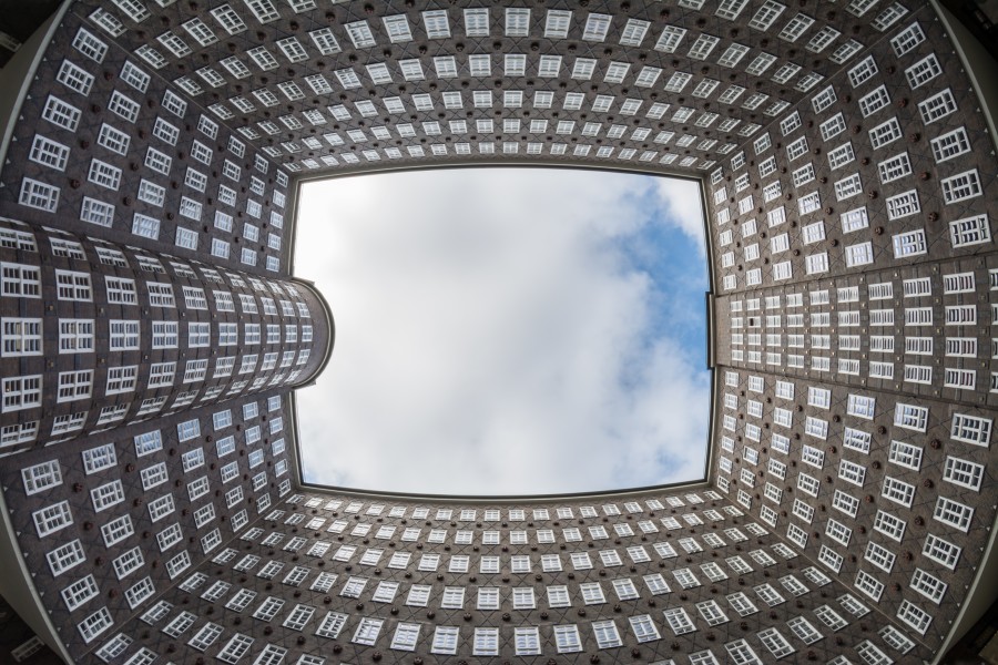 Sprinkenhof (Hamburg-Altstadt).Innenhof.2.29135.ajb