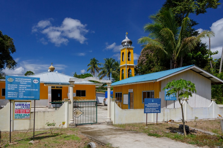 Sukau Sabah Nurul-Iman-Mosque-01