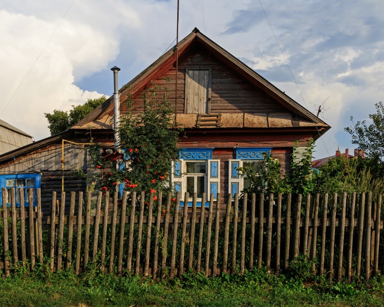 Sviyazhsk Nikolskaya Street wooden house1 08-2016