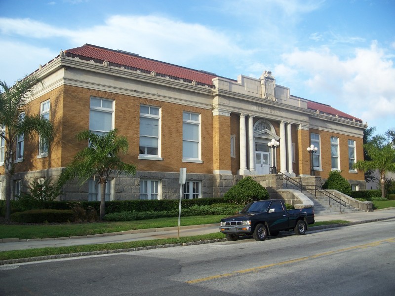 Tampa Free Public Library01