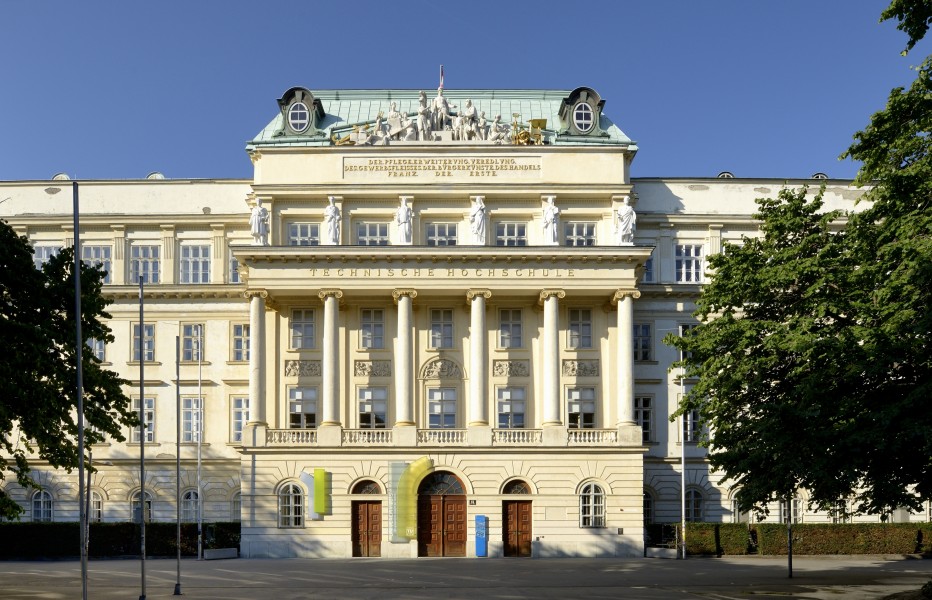 Technische Universität Wien mainbuilding mainentrance northview 