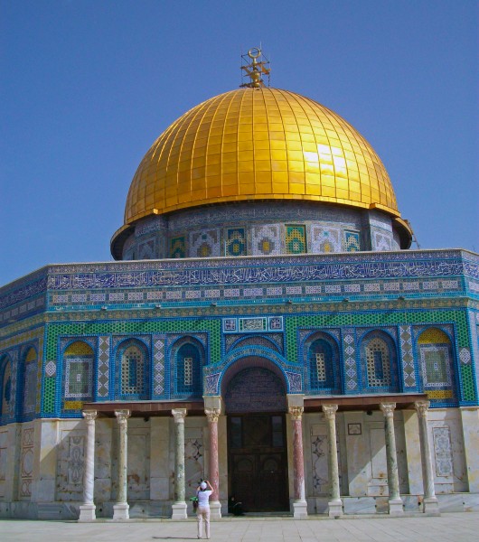Tourist photographing Dome of the Rock