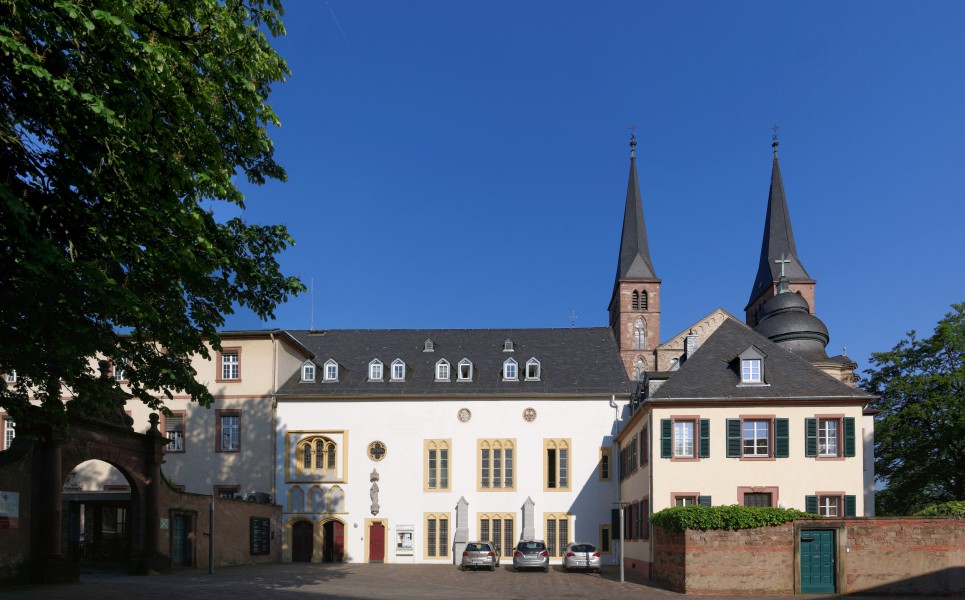 Trier BW 2014-05-19 08-41-48 stitch