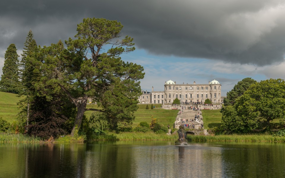 Triton Lake and Powerscourt House, Enniskerry 20150807 2