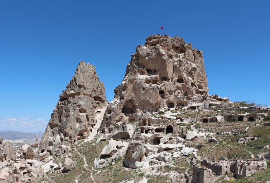 Uçhisar Castle 01