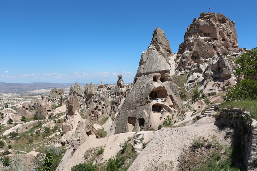 Uçhisar Castle 02