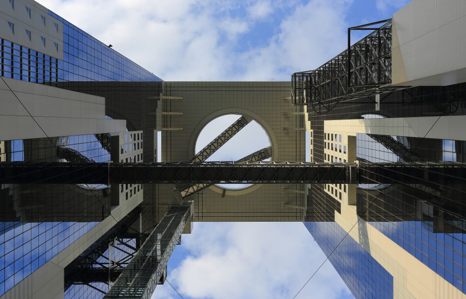 Umeda Sky Building, Osaka, November 2016 -01