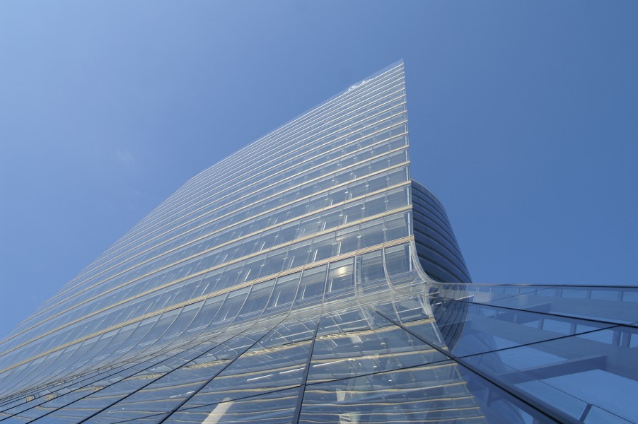 UNIQA-Tower-Fassade-01