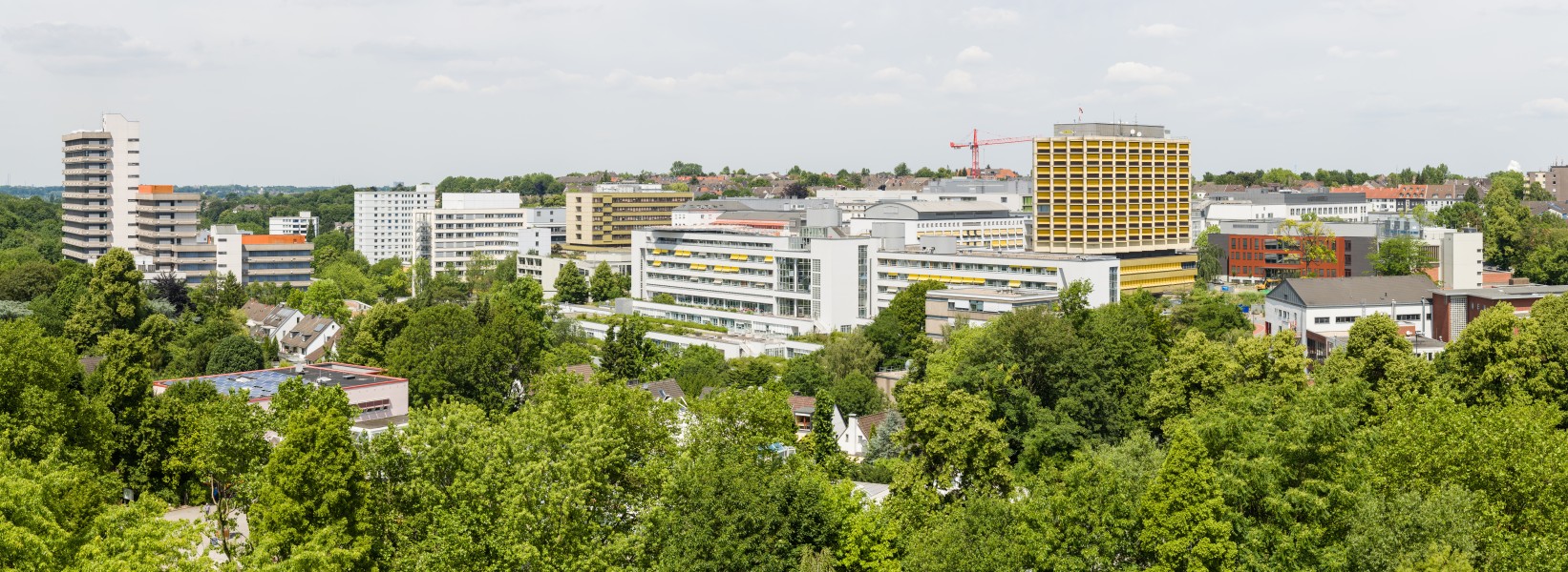 Universitätsklinikum Essen vom Grugaturm 2015
