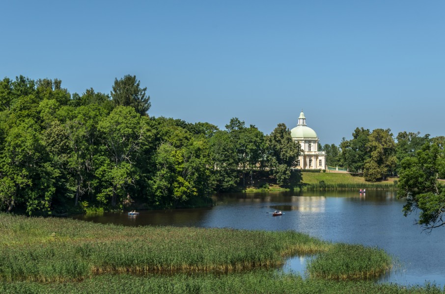 Upper Park in Oranienbaum 01