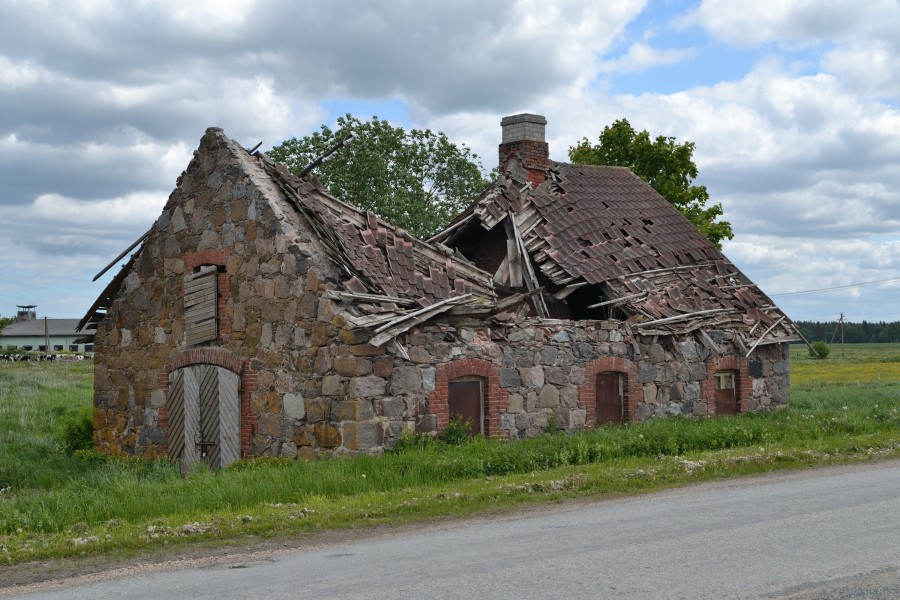 Vaeküla mõisa sepikoda