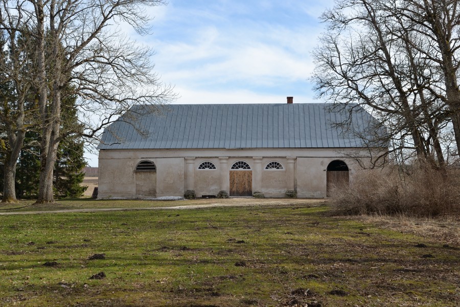 Varangu mõisa tõllakuur