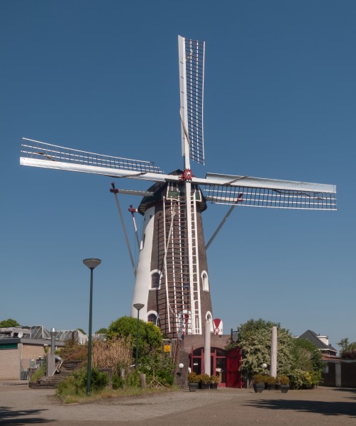 Veldhoven, windmolen De Adriaan RM37040 foto10 20147-05-19 11.07