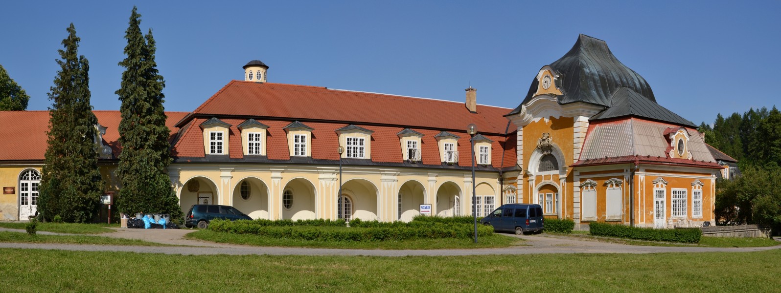 Velké Opatovice (Groß Opatowitz) - zámek pano