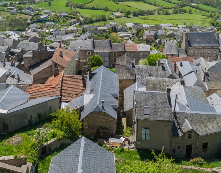 View on Severac-le-Chateau 02
