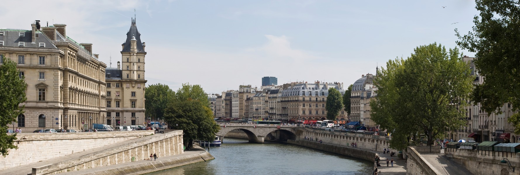 View towards Pont Saint-Michel from Pont Neuf, Aug 2010, v.2