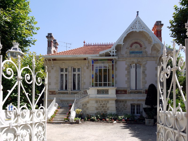 Villa arcachonnaise P1050162