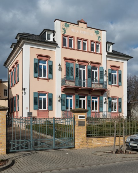 Villa Parvulus, Eltviller Landstraße 24, Erbach 20150222 1