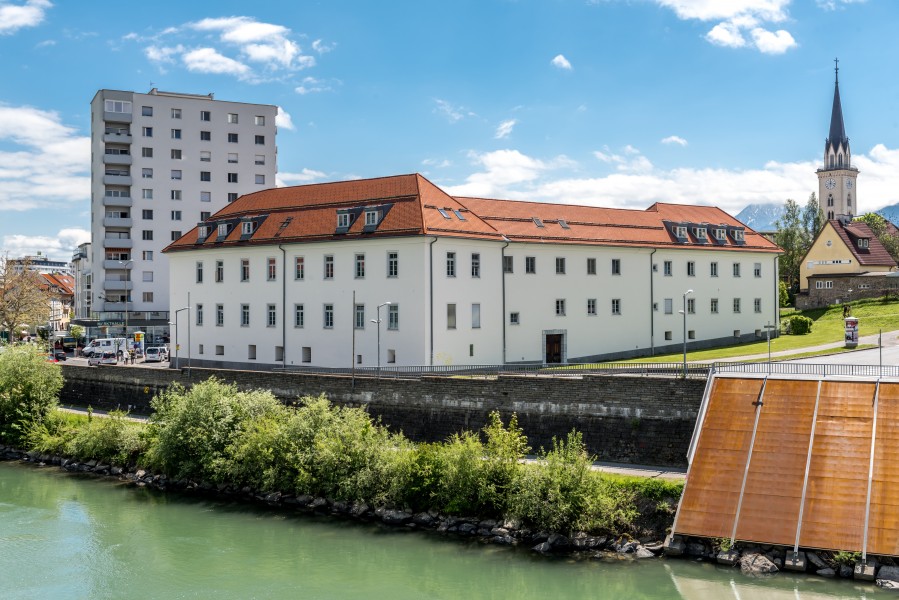Villach Burgplatz 1 Villacher Burg NW-Ansicht 10052017 8424