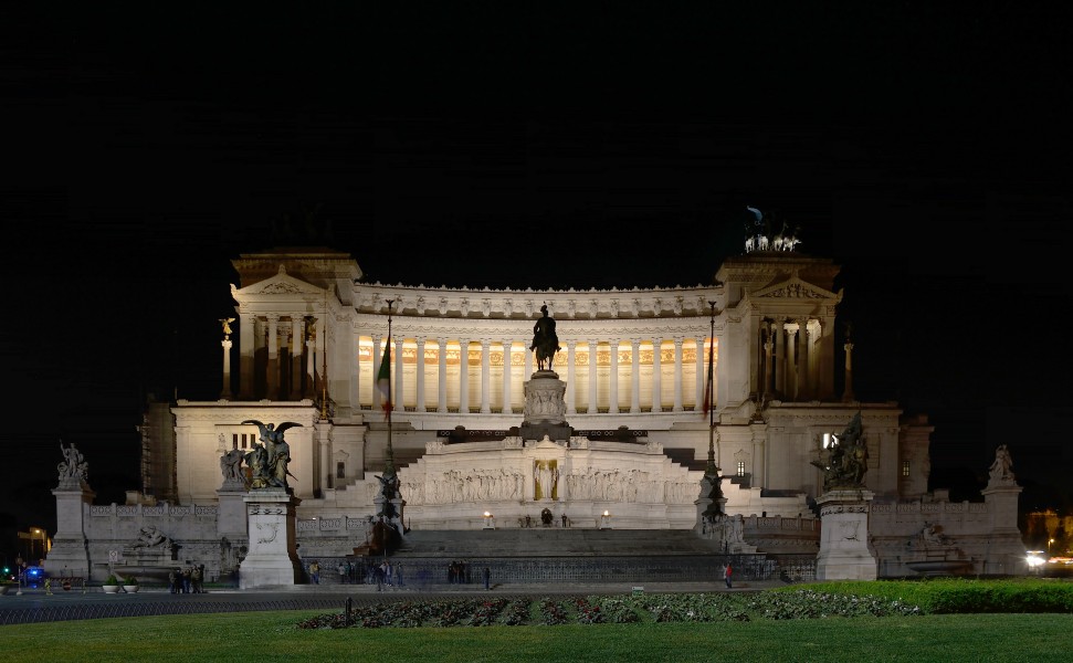 Vittoriano (Rome) at Night