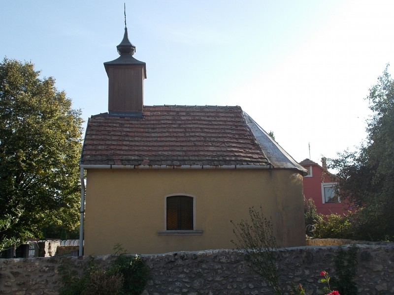 Votive Chapel. North. - Ófalu, Érd
