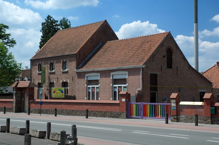 Vrije kleuter- en basisschool Donklaan 117-119
