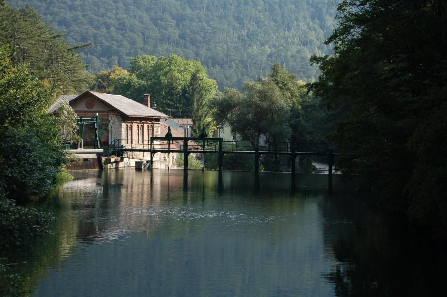 Waldegg, power plant