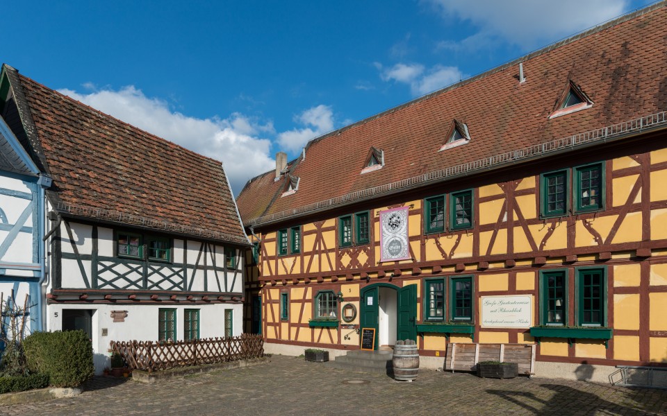 Weinstube Gelbes Haus, Burgstraße 3 and 5, Eltville 20150222 2