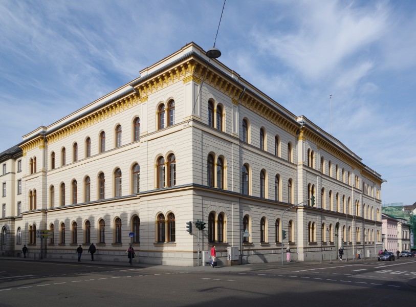 Wiesbaden Ministerialgebäude BW 2017-04-24 17-25-18