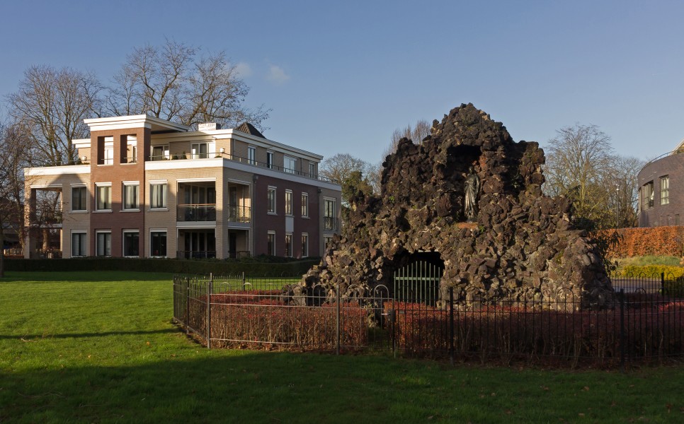 Wijchen, kunstwerk bij het Laantje foto8 2015-12-09 14.21