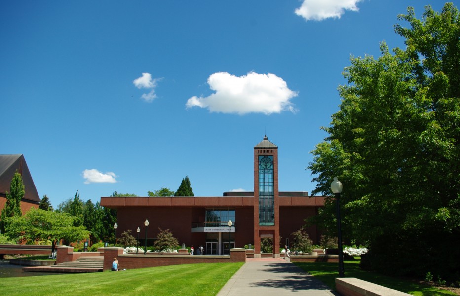 Willamette library from west