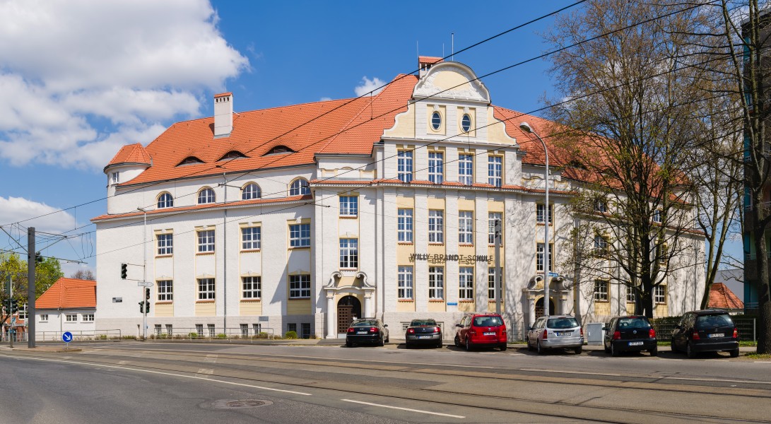 Willy-Brandt-Schule-Muelheim-2015