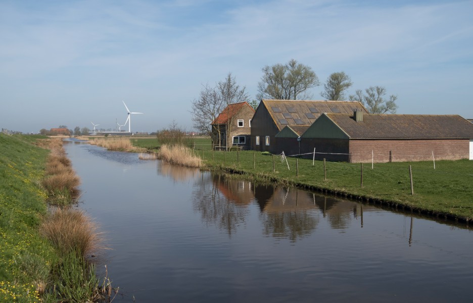 Workum, boerderij aan de Aldedyk IMG 2490a 2018-04-19 09.46