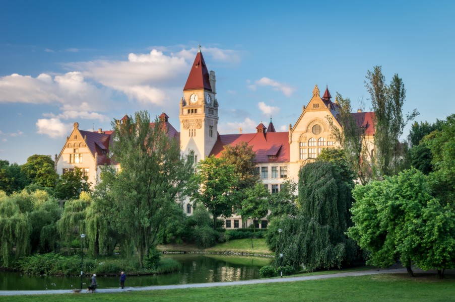 Wroclaw - budynek politechniki
