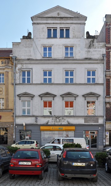 Ząbkowice Śląskie, Rynek 22, 01