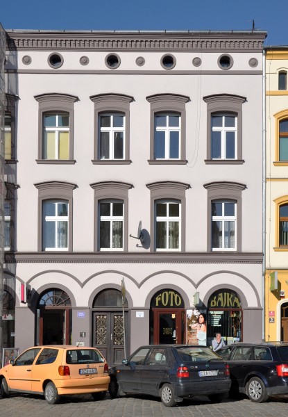 Ząbkowice Śląskie, Rynek 2, 01