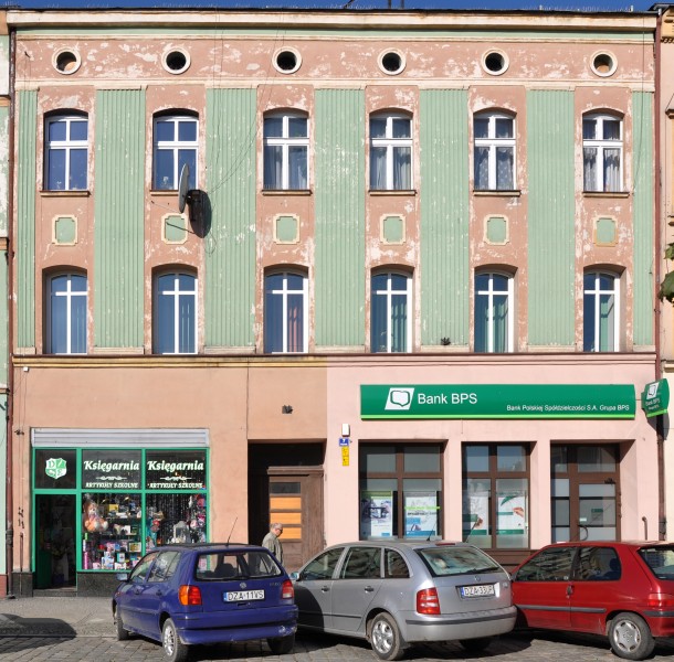 Ząbkowice Śląskie, Rynek 7, 01
