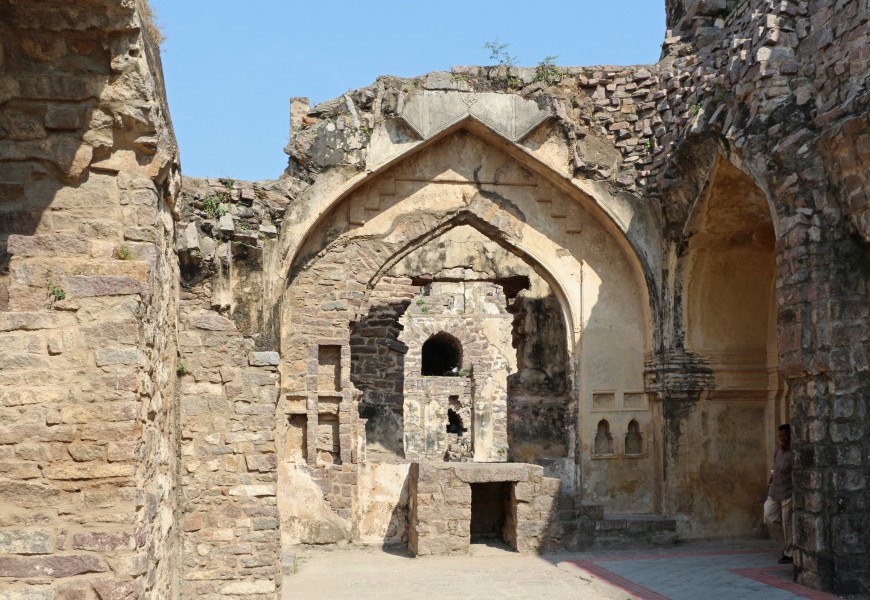 Zanaana Mosque 04