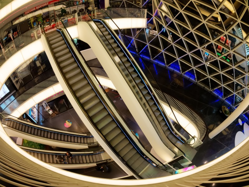 Zeil-Gallery-MyZeil-staircase- with-escalators-in-Frankfurt-am-Main-P1330164N