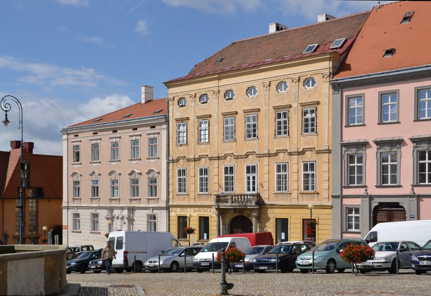 Znojmo (Znaim) - městský dům, Masarykovo náměstí 445