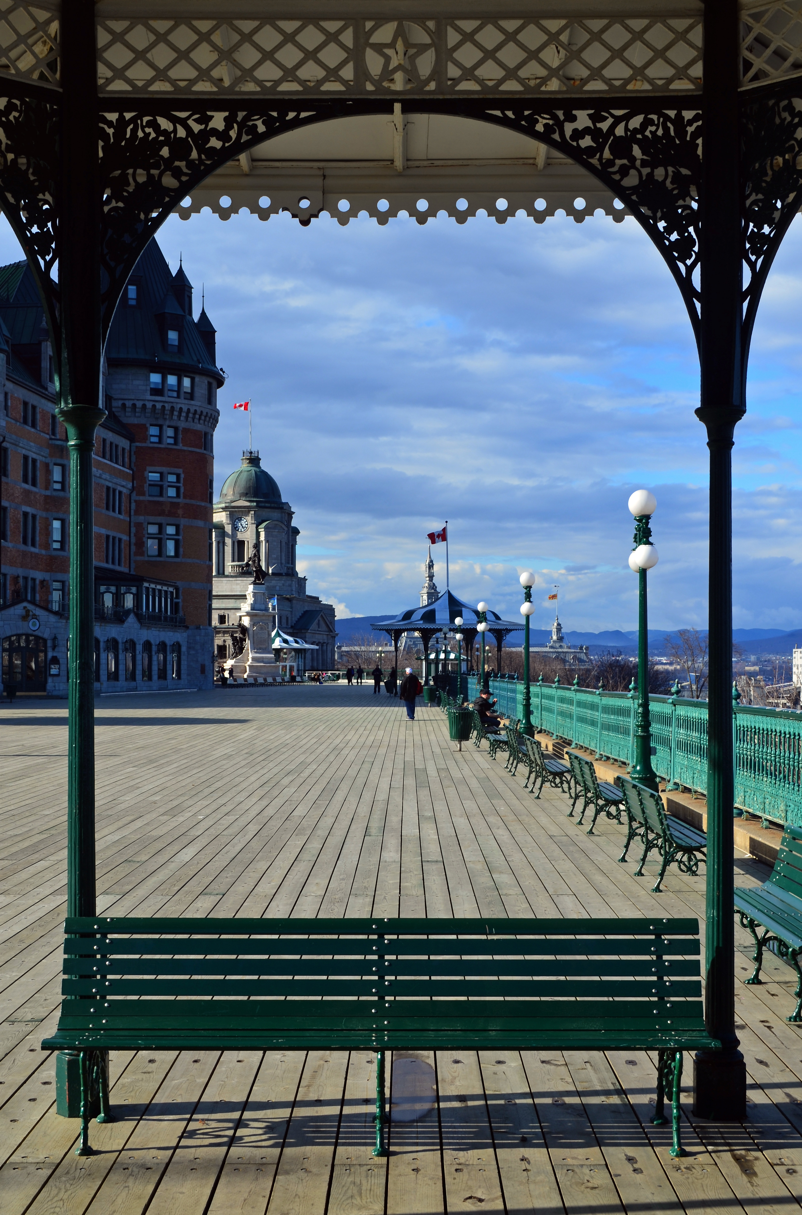 Quebec - Terrasse Dufferin 01