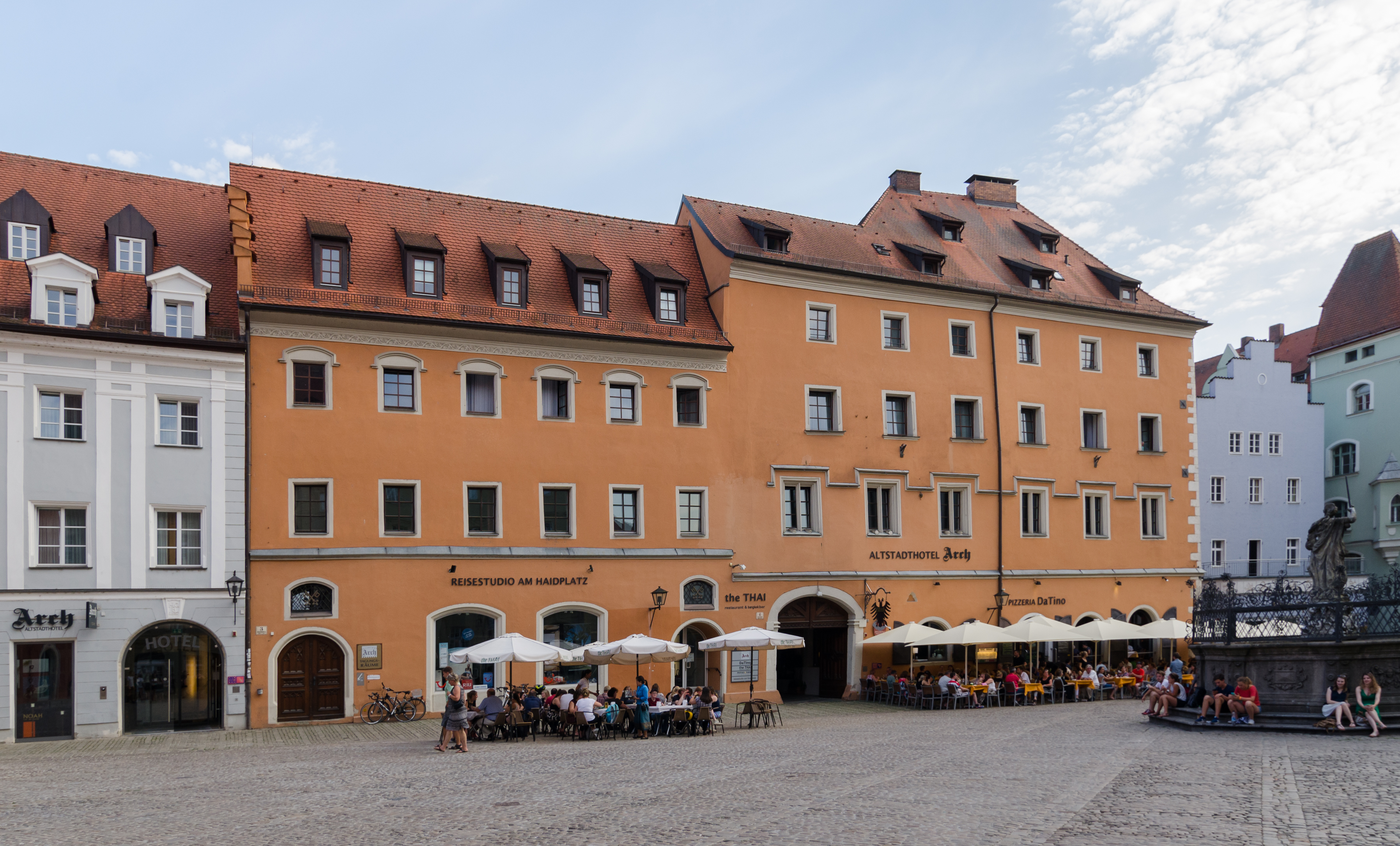 Regensburg, Haidplatz, 2017-06 CN-02