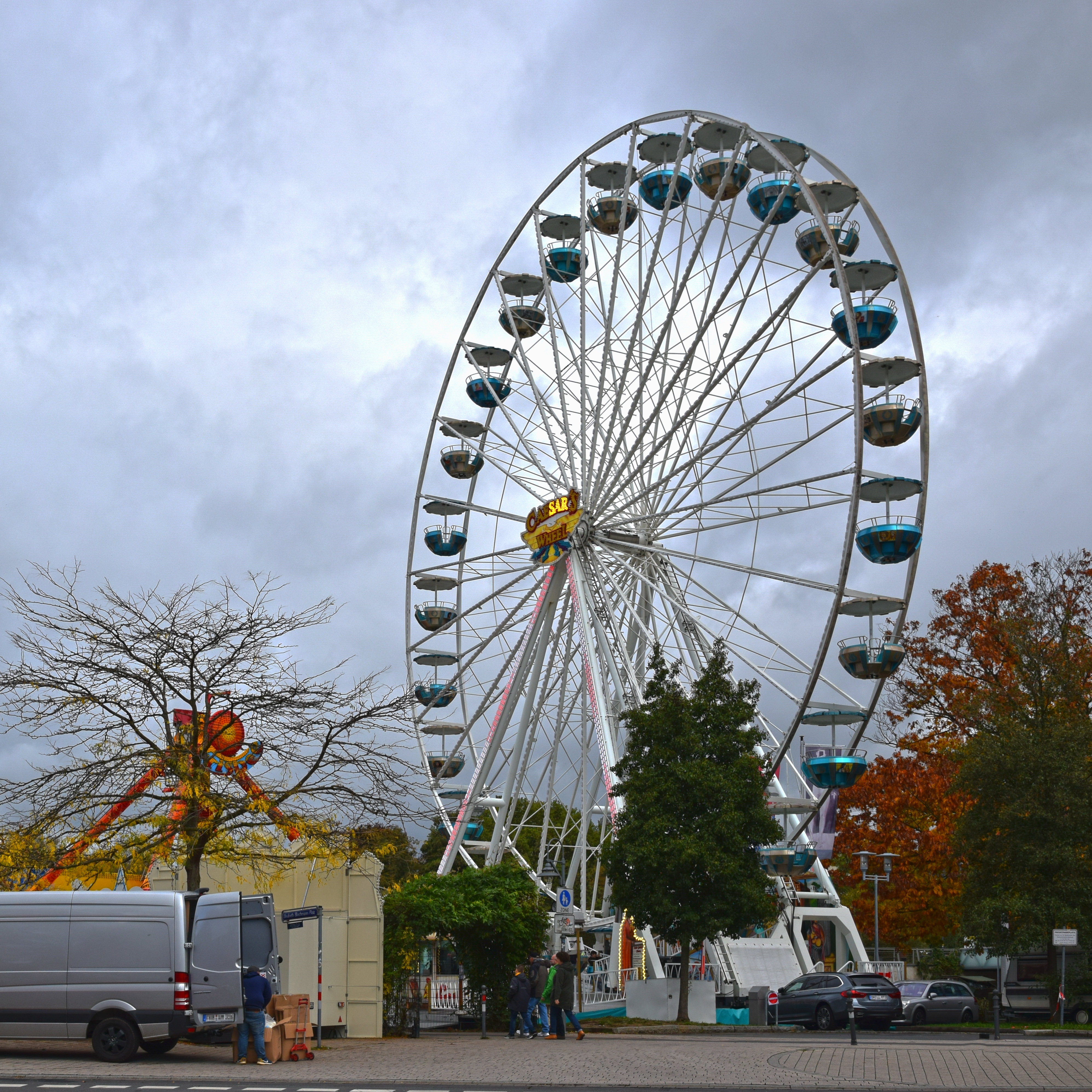 Riesenrad Elisabethmarkt Marburg (1)
