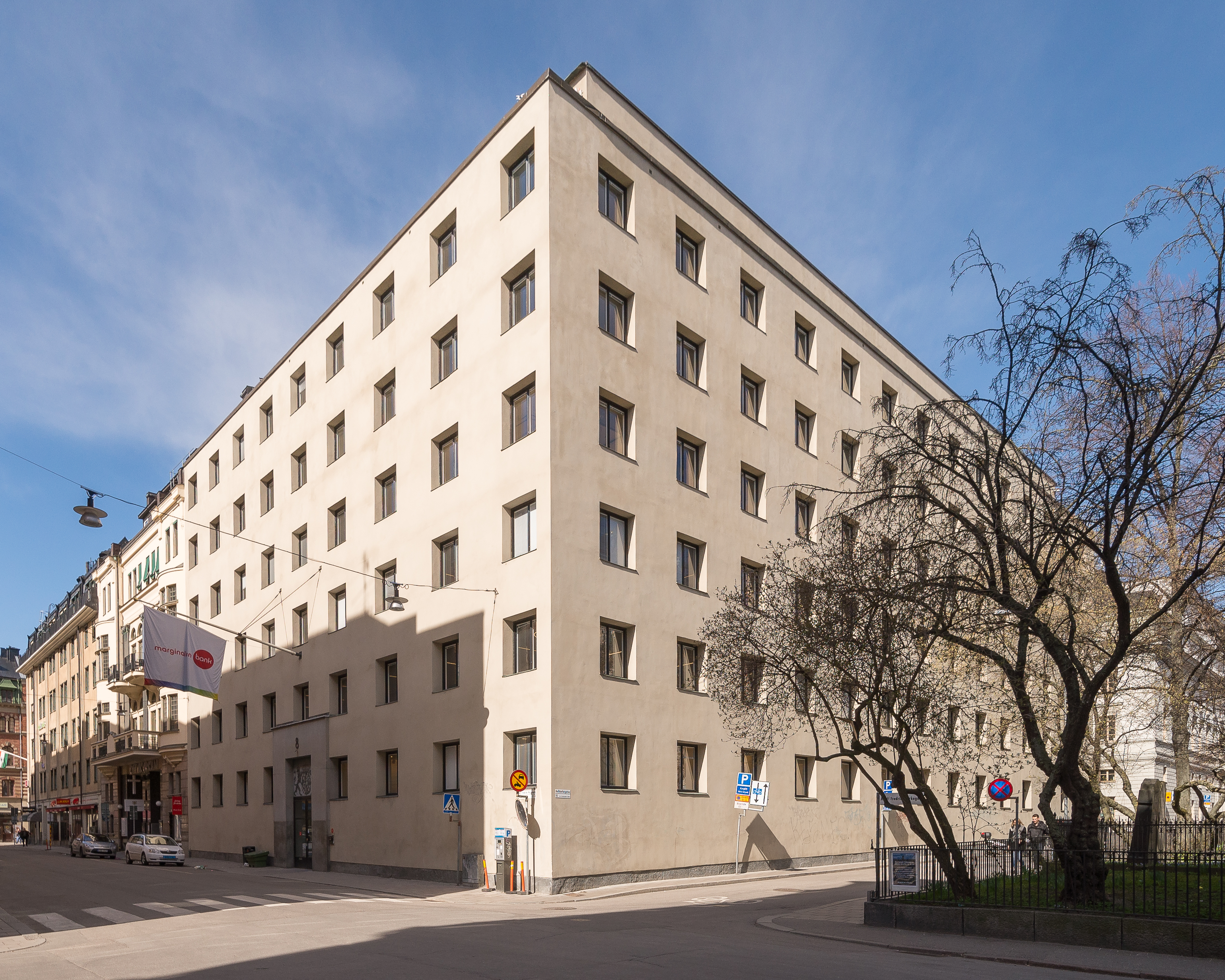 Riksförsäkringsanstalten April 2017 02