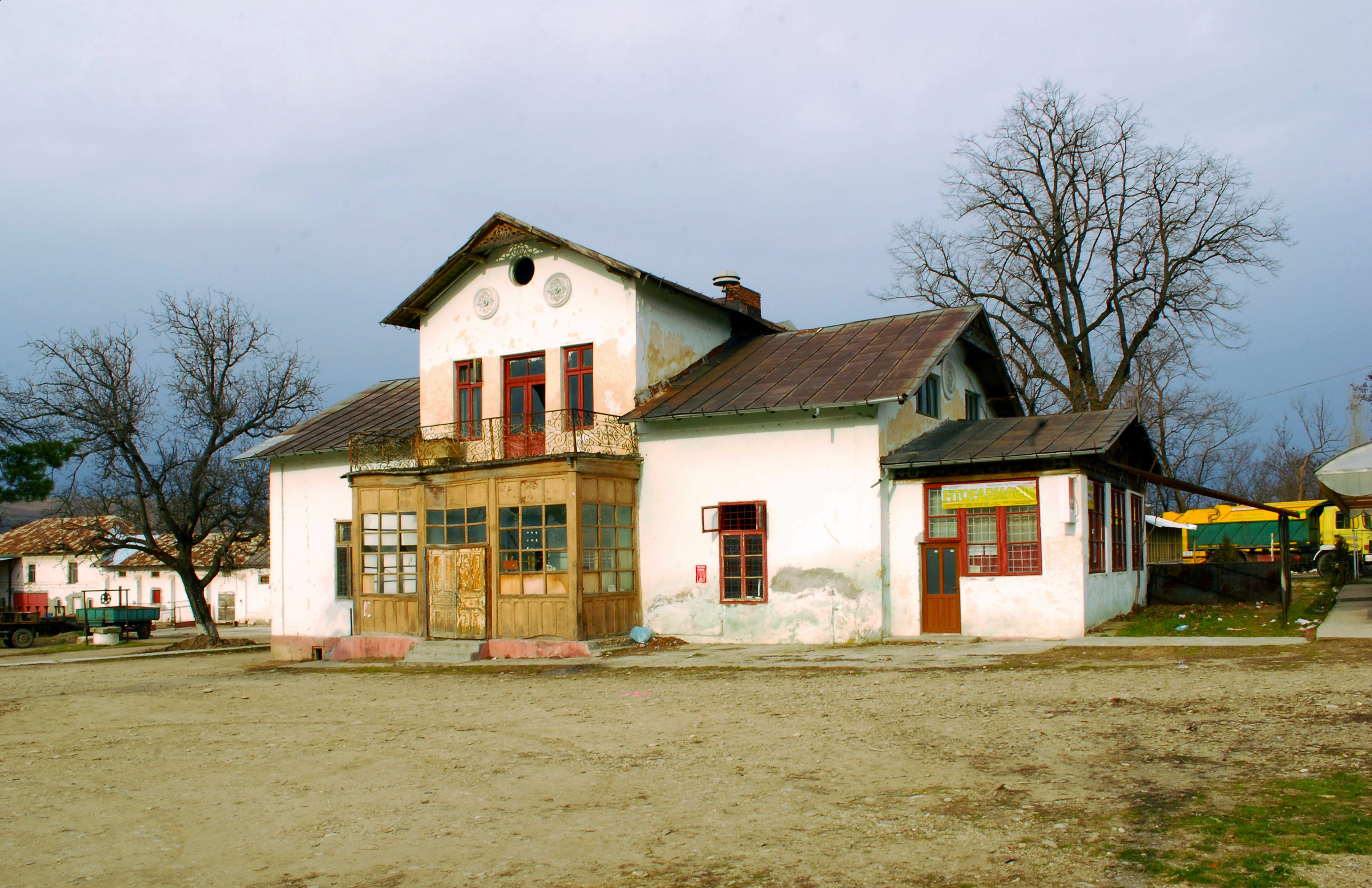 RO BZ Fundeni Marghiloman mansion