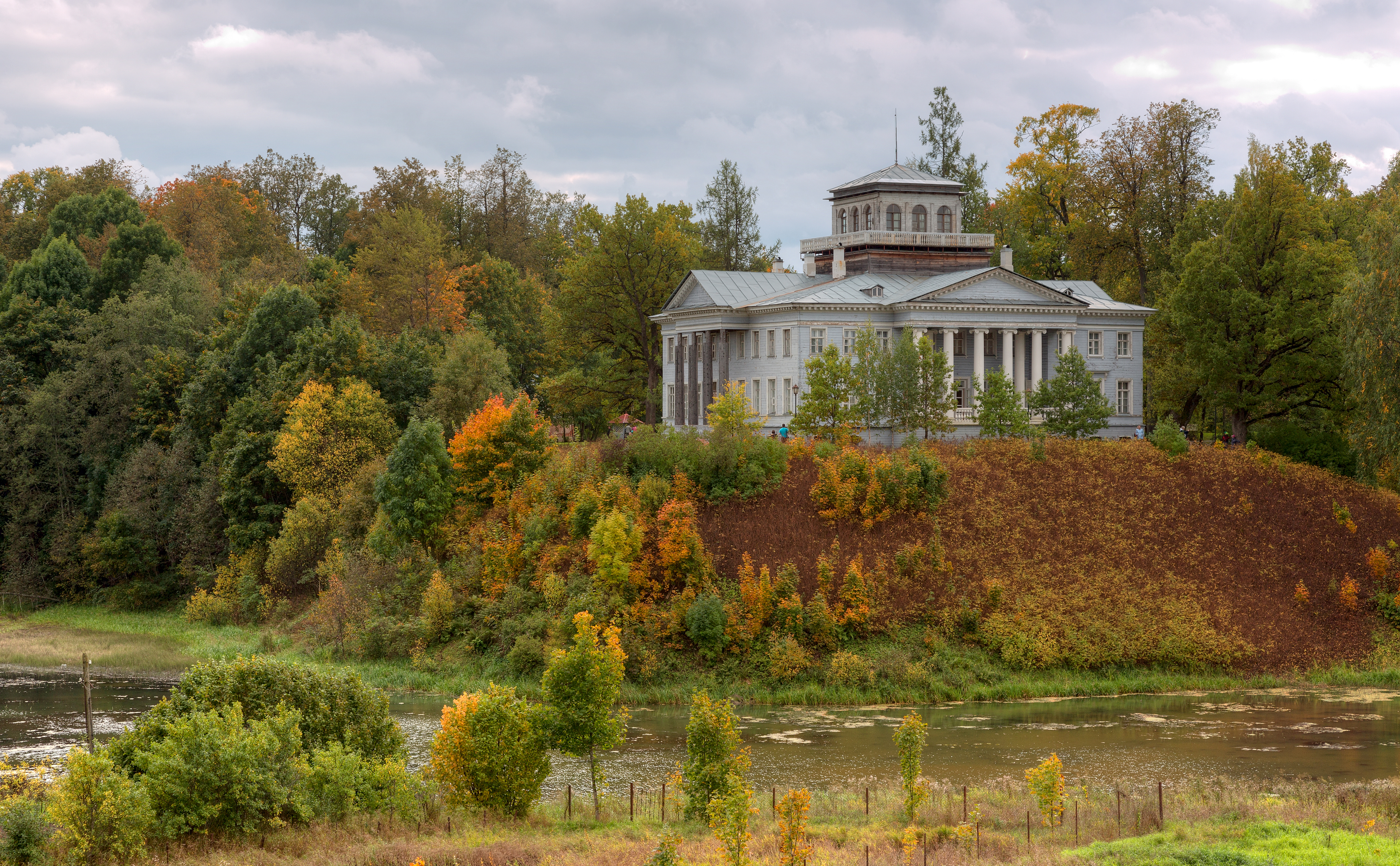 Rozhdestveno Manor in Leningrad Oblast