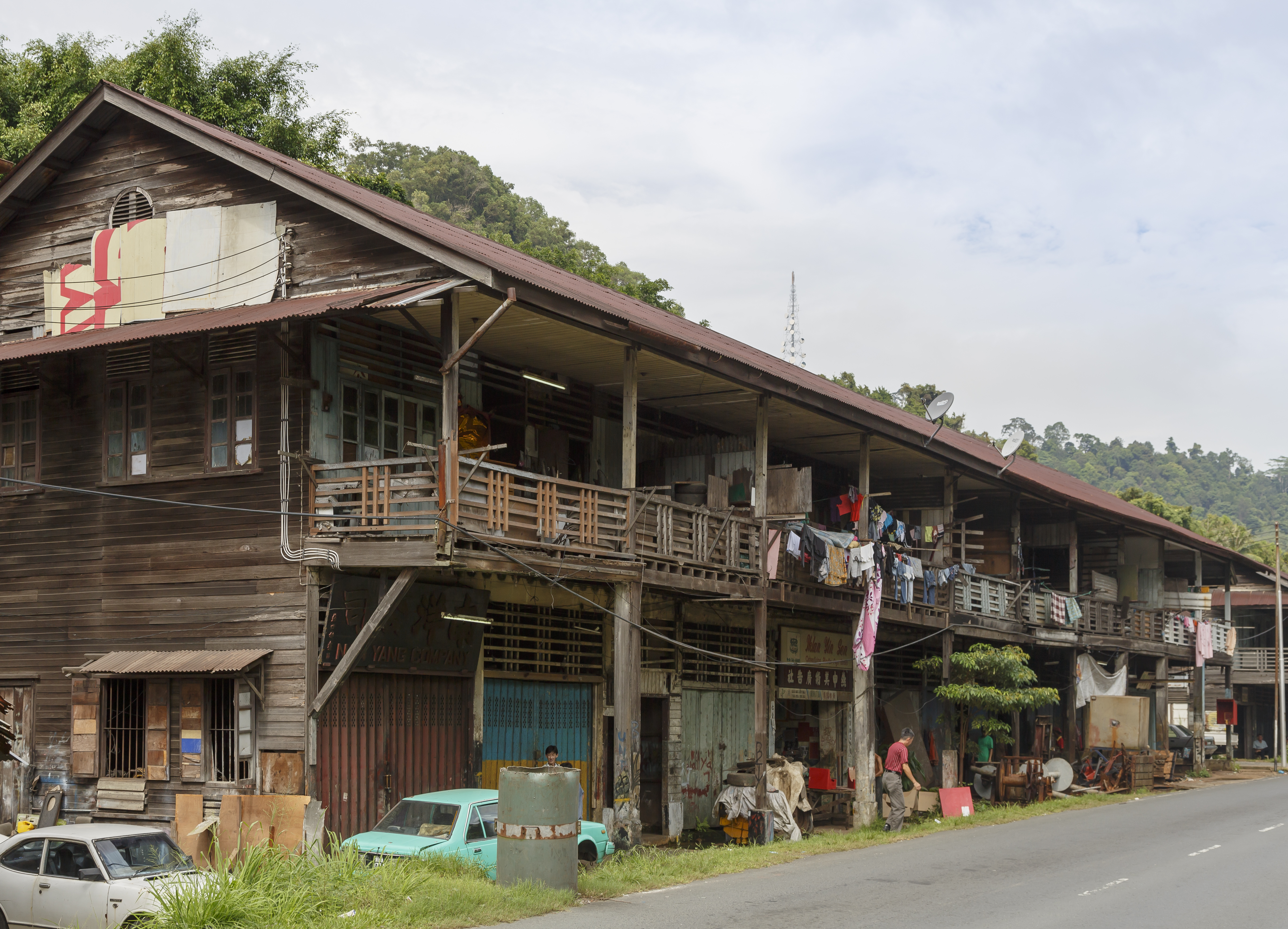 Sandakan Sabah Shoprow-in-Tanah-Merah-01